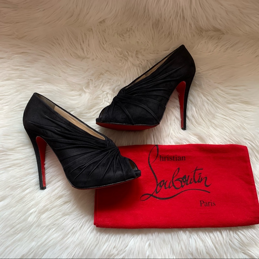CHRISTIAN LOUBOUTIN Suede Manchon 120 Knot Pumps